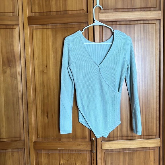 Lululemon Wrap It Back Sweater - Picture 3 of 7